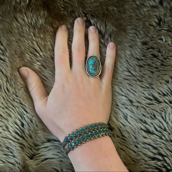 💔SOLD💔 Turquoise and Sterling Silver Oval Ring - Picture 2 of 4